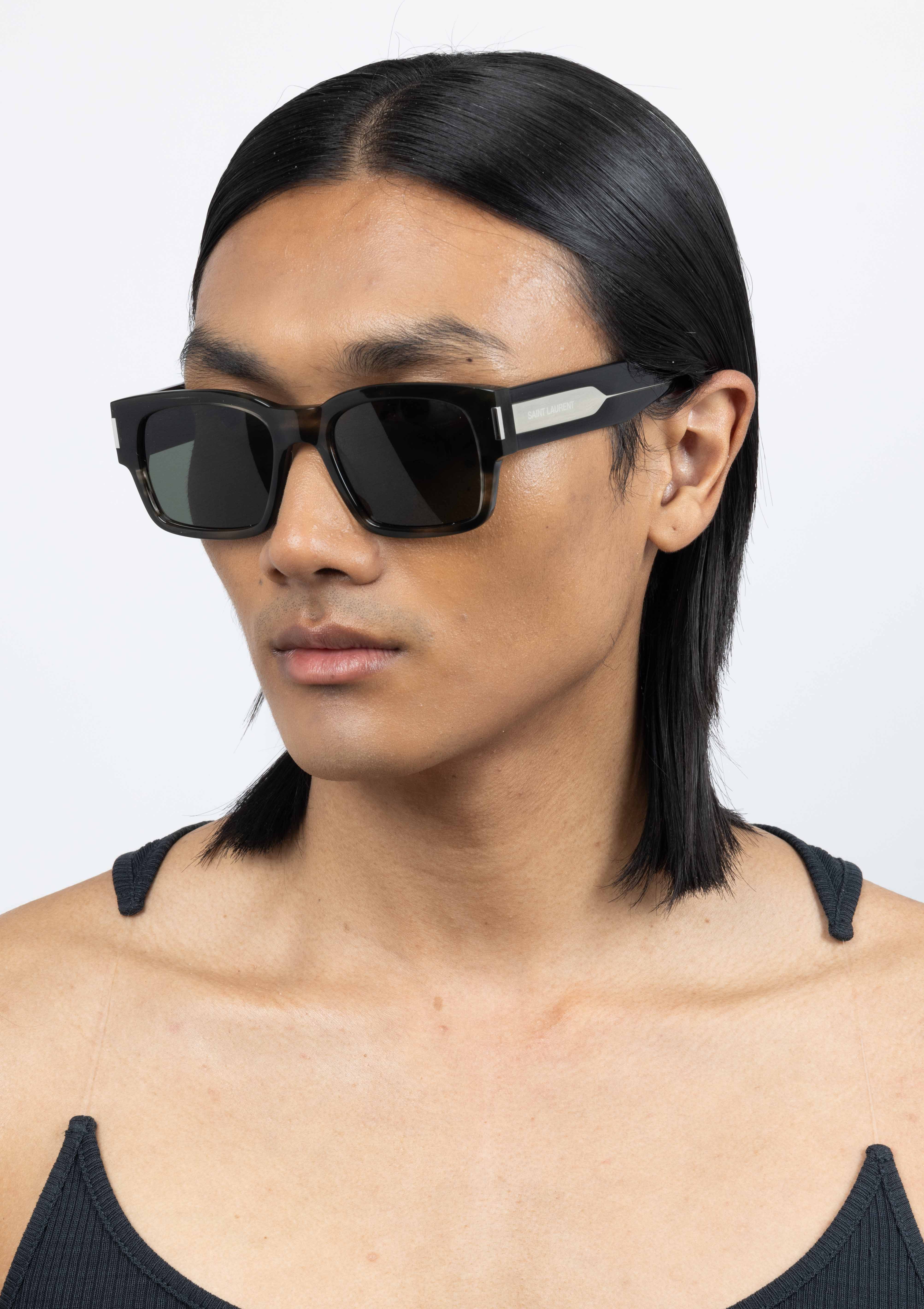 Lunette de soleil SL617