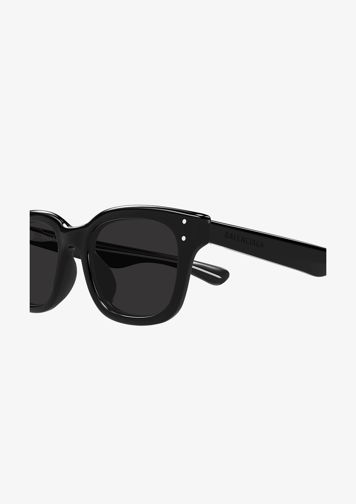Lunettes_de_soleil_Balenciaga_BB0522SK-001-zoom-xxl.webp